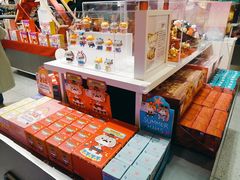 -泡泡玛特POPMART(上海环球港店)