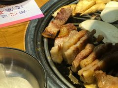 -老炉家木炭烤肉(长江国际店)