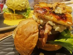 -Let'sBURGERplus·非常创意汉堡(三里屯店)