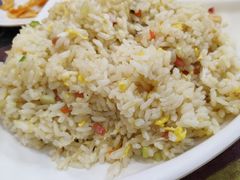 -扒虾小妹儿麻辣海鲜(宏图街店)