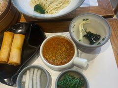 -馋三尺蟹粉小笼(人民广场店)