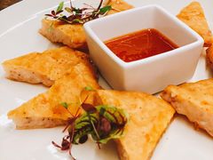 月亮虾饼ShrimpPancakes-Golden Lily河内巴黎法越料理餐厅(建国西路店)