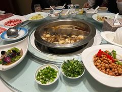 -天宜隆蘑菇宴火锅(石景山旗舰店)