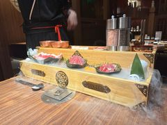 -牛道·和牛九食(市府恒隆广场店)