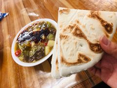 -老字号贾家肉丸糊辣汤(光明巷店)