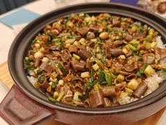 -品海楼·大连海胆锅贴馆(东港店)