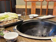 -粘豆包铁锅炖二部(温泉街店)