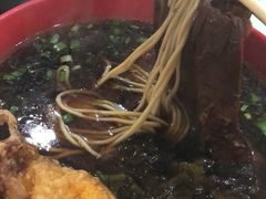 -小龙大肉面馆