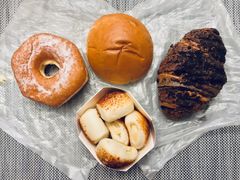 甜甜圈-巴黎贝甜(阳光上东店)