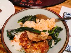 炭烤猪五花肉盖饭-热血兄弟·炭火烤肉(融侨中心店)