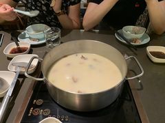 -捞王锅物料理(上海世茂广场店)