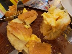 炒蛋菠萝油-龙凤冰室