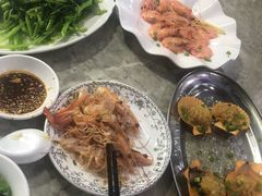 -亚龙湾8号(丁村万人海鲜广场店)