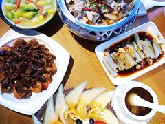 -隔壁老王·家常云南菜(花巷店)