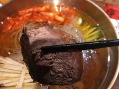 -明洞阿姨·韩式酱蟹烤肉·创意料理(三元桥店)