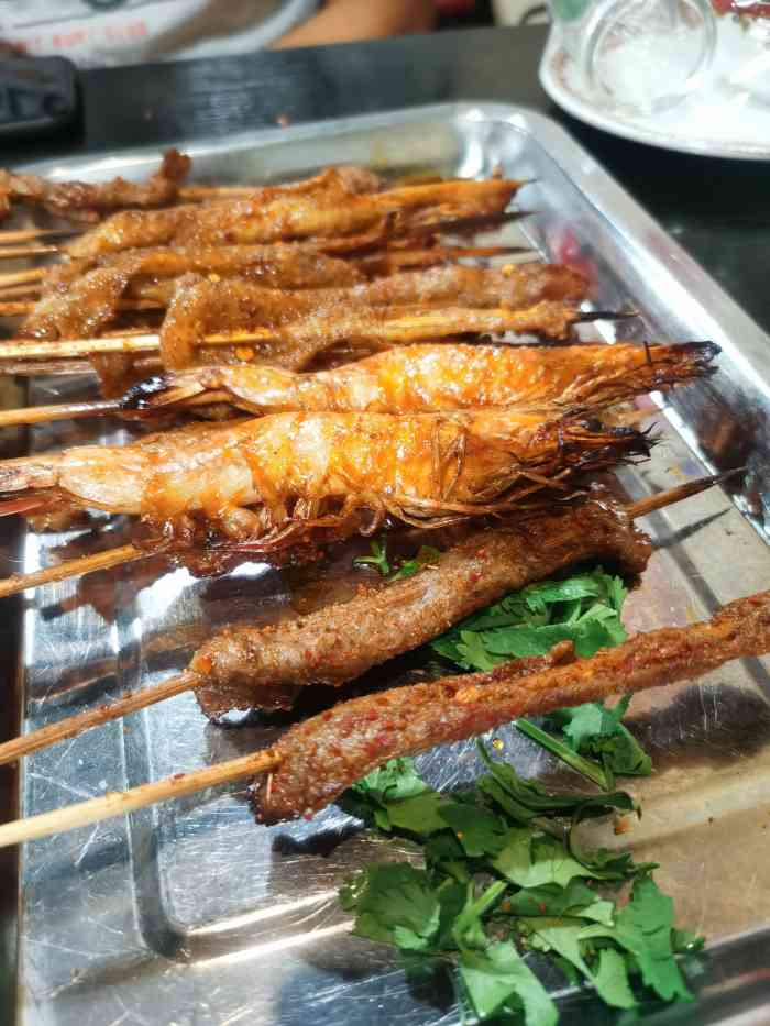 峨边一支香烧烤-"来乐山耍,好朋友推荐的一家烧烤店子跟着.