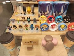 -麦当劳(展览路店)