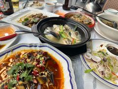 -鹅香四海·卤水火锅·砂锅粥·潮汕菜(宝安店)