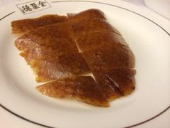 全是油的鸭皮-北京全聚德(天安门店)