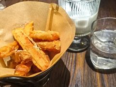 -The Cheebat 锌吧·Bistro(体育西店)