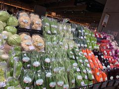 -胖东来生活广场(健康路店)