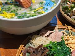 -SHAN山(前滩太古里店)