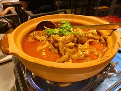 -龙巢盱眙龙虾·牛蛙·烧烤宵夜(八卦岭店)