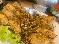 -大树下海鲜饭店