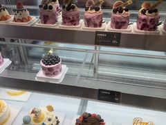 -罗森尼娜(德思勤店)