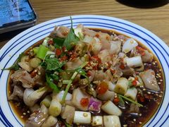 酸爽猪蹄-二孃鸡爪爪(东郊记忆店)