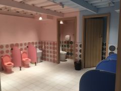 -小门牙好性格托育(北外滩中心)