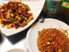 -88号小吃店·经典云南菜·地道纳西美食