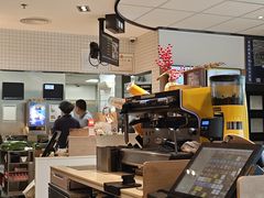 -麦当劳(展览路店)