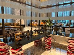 -上海漕河泾万丽酒店