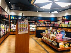 -西西弗书店&矢量咖啡(凯德晶萃广场店)