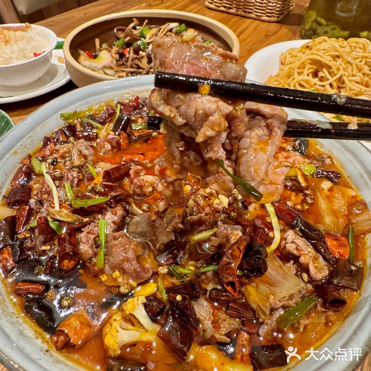 在福州！！打工人也有专属深夜食堂…