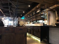 -Carbon莫卡哆·意大利复古集市餐厅(杭州大厦店)