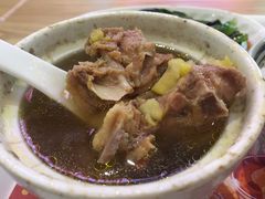 板栗炖土鸡-钟姐炖品(万象城店)