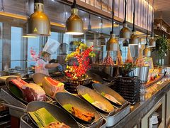自助取餐区-云端西餐厅(南宁龙光那莲豪华精选酒店)