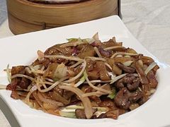 炒牛河-晋江荣誉国际酒店·港誉茶餐厅