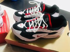 -NIKE上海青浦优选体验店