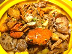 -多嘴肉蟹煲(茂业店)