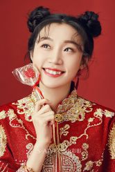 -雪中彩影婚纱摄影·微光艺术中心