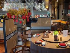 -香港财记(汇励99城市公园店)
