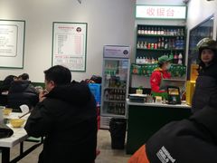 -晓彭肥肠鸡·泡椒鸡火锅(水木天地店)