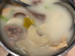 一品胡椒猪肚鸡-避风塘(宝山万达店)