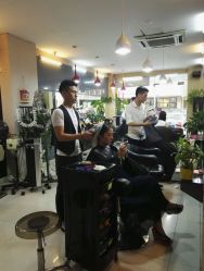 -名品美发