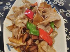 野生竹耳炒肉-禾悟农·农家私房菜