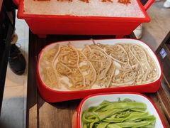 -醉董牛川派鲜肉自选火锅(烟台店)