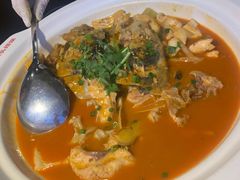 -魏铭鱼头捞饭(晋阳路店)